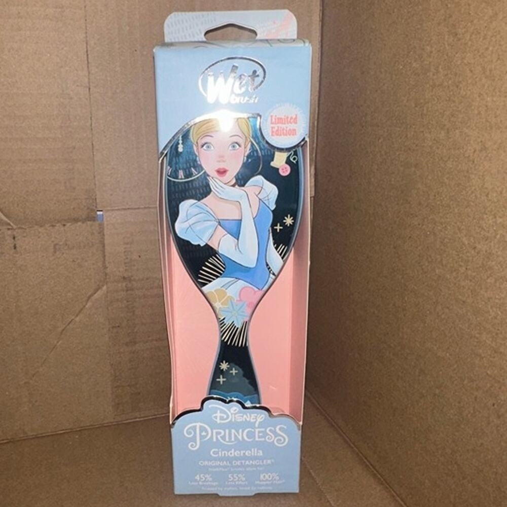 Wet Brush Disney Princess Cinderella Original Detangler Limited Edition Blue